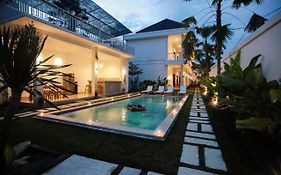 Semat Raya Village